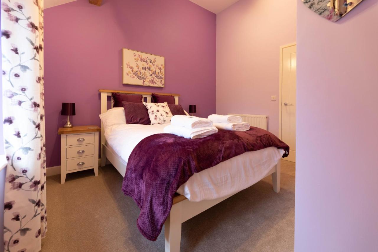 Caer Fedwen Barns Blodyn Cosy Self Catering With Private Hot Tub Holiday home Bodfari